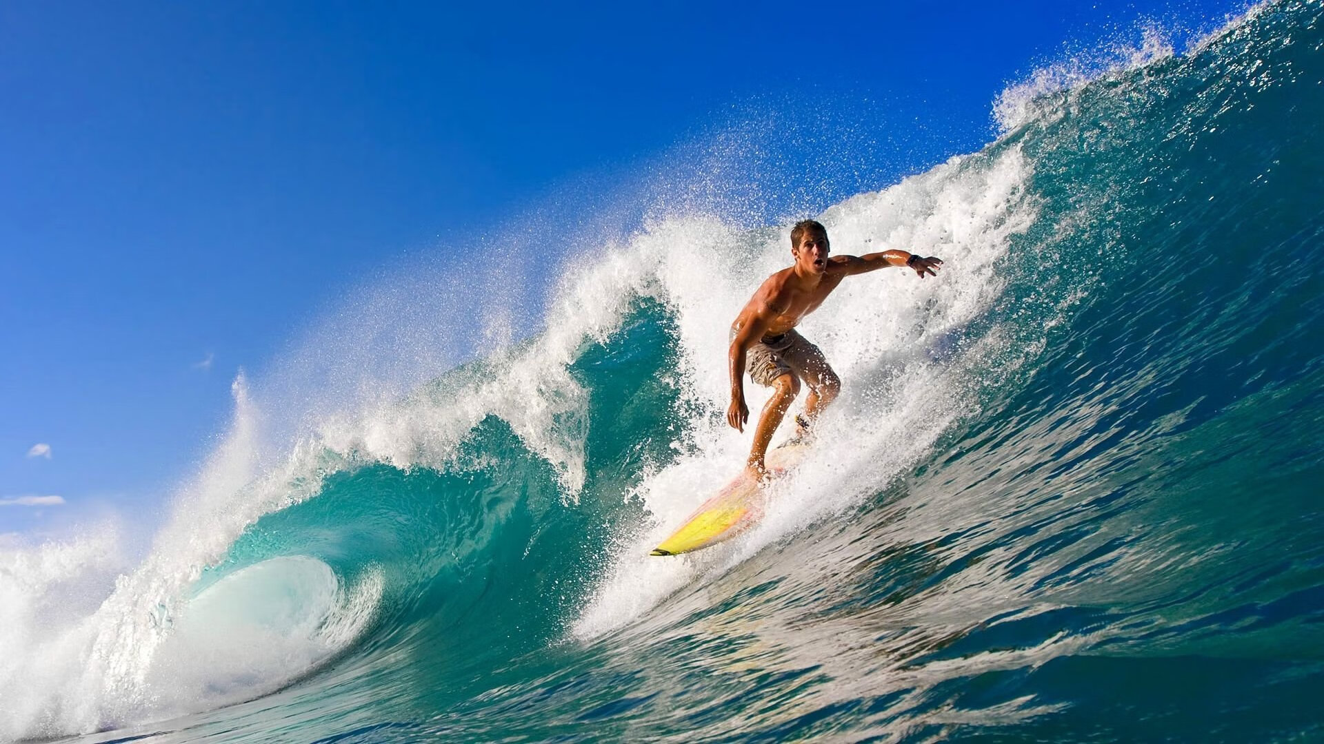 世界排名争夺战之夜,贝恩用沉默的火焰点燃赛场